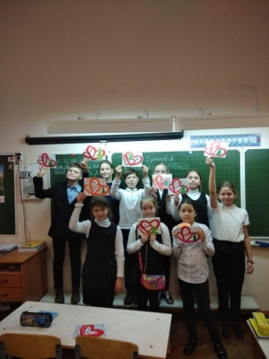 Учащиеся Павловской гимназии приняли участие в добровольческом проекте, направленном на поддержку пациентов Мариинской больницы